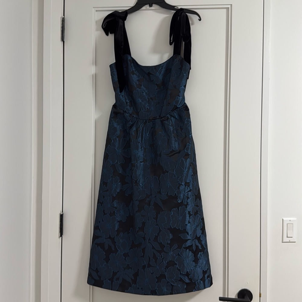 Lulus Brocade Dress 
Small
Blue and Black